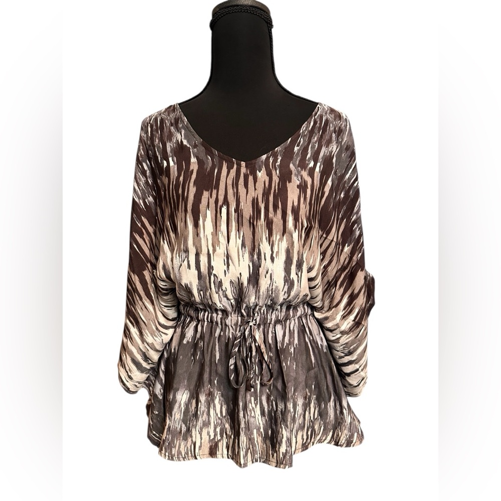Express cold Shoulder Batwing Top size Small